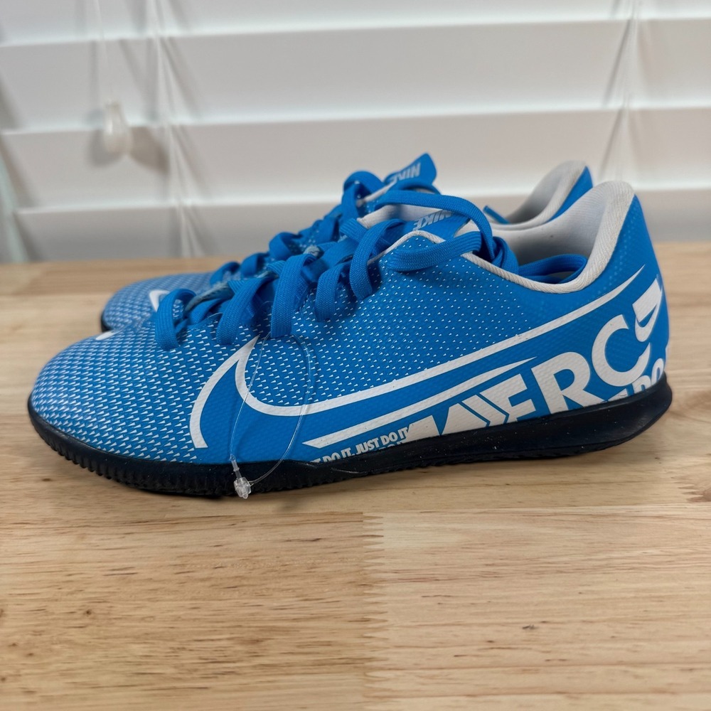 Nike‎ Mercurial Vapor 13 Academy Athletic Sneakers Boys 3Y Blue Lace-up Soccer